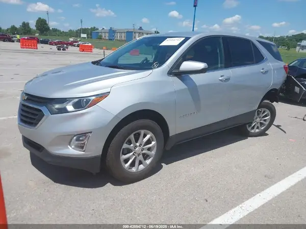 3GNAXJEV7KS617425 2019 CHEVROLET EQUINOX - Image 2