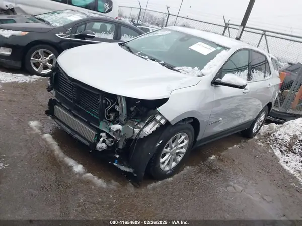3GNAXJEV7LS507301 2020 CHEVROLET EQUINOX - Image 2