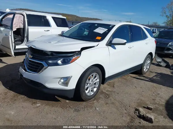 3GNAXJEV7LS521182 2020 CHEVROLET EQUINOX - Image 2