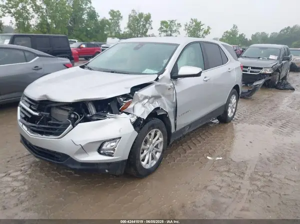 3GNAXJEV7LS522834 2020 CHEVROLET EQUINOX - Image 2