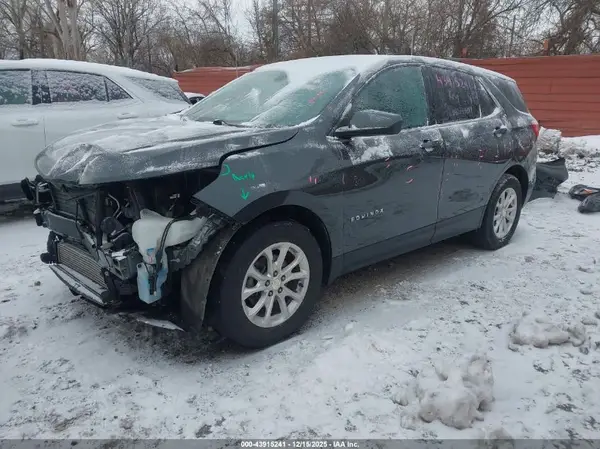 3GNAXJEV7LS667551 2020 CHEVROLET EQUINOX - Image 2