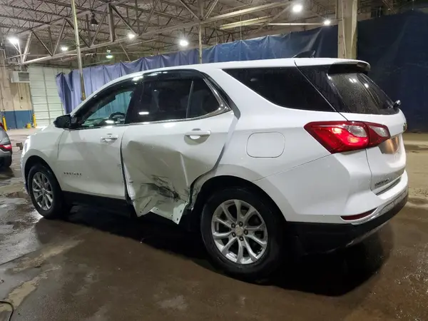 3GNAXJEV7LS702184 2020 CHEVROLET EQUINOX - Image 2