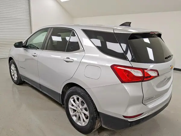 3GNAXJEV7MS160991 2021 CHEVROLET EQUINOX - Image 2