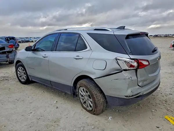 3GNAXJEV8JL264217 2018 CHEVROLET EQUINOX - Image 2