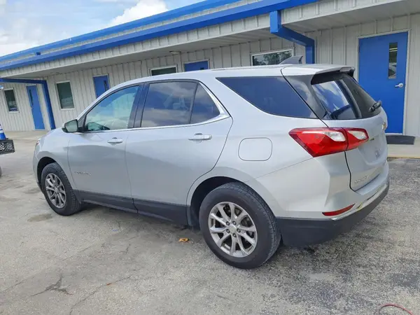3GNAXJEV8JL303811 2018 CHEVROLET EQUINOX - Image 2