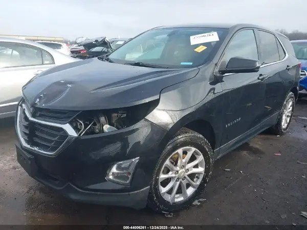 3GNAXJEV8JL352507 2018 CHEVROLET EQUINOX - Image 2