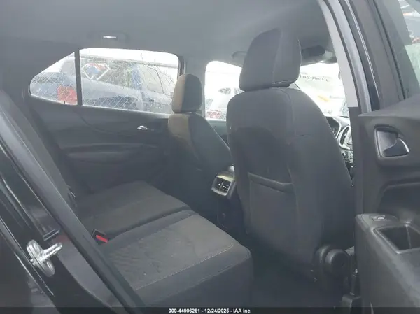 3GNAXJEV8JL352507 2018 CHEVROLET EQUINOX - Image 8