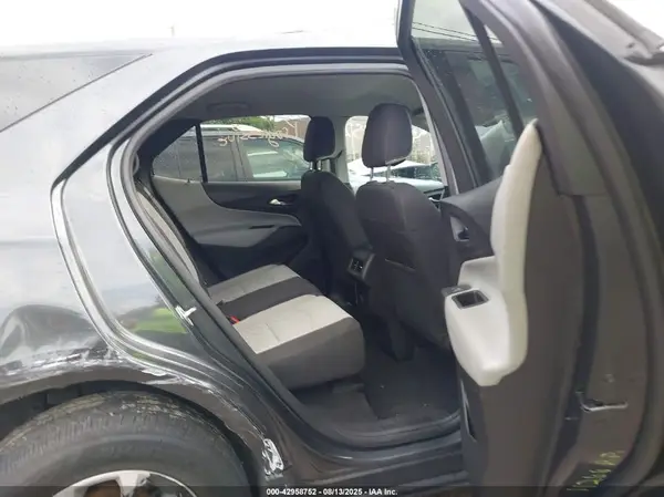3GNAXJEV8JS542748 2018 CHEVROLET EQUINOX - Image 8