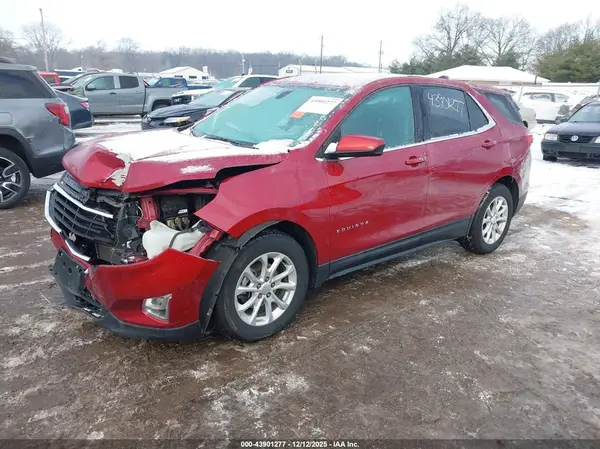 3GNAXJEV8JS572834 2018 CHEVROLET EQUINOX - Image 2
