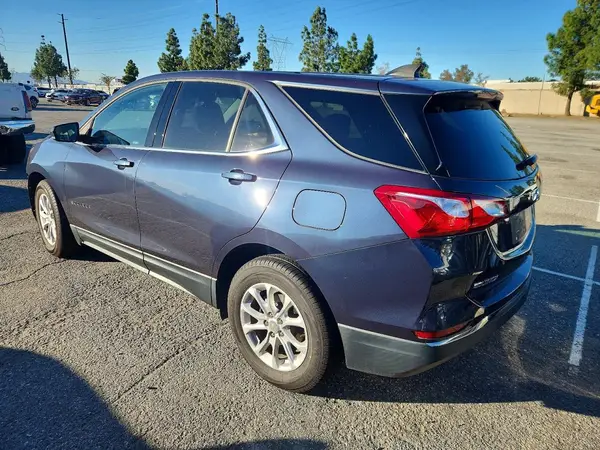 3GNAXJEV8JS577581 2018 CHEVROLET EQUINOX - Image 2