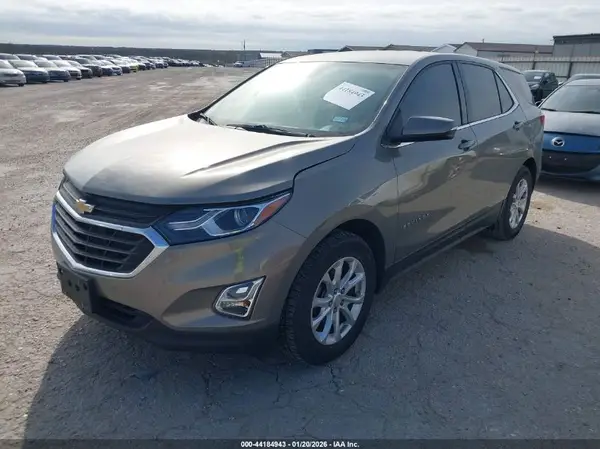 3GNAXJEV8JS578231 2018 CHEVROLET EQUINOX - Image 2