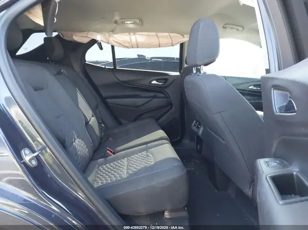 3GNAXJEV8JS608313 2018 CHEVROLET EQUINOX - Image 8