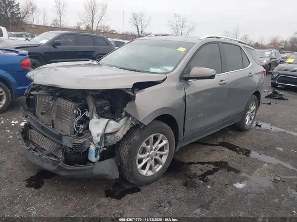 3GNAXJEV8JS610496 2018 CHEVROLET EQUINOX - Image 2