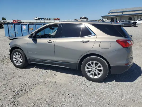 3GNAXJEV8JS616668 2018 CHEVROLET EQUINOX - Image 2