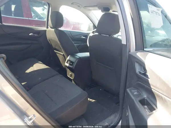3GNAXJEV8JS630800 2018 CHEVROLET EQUINOX - Image 8