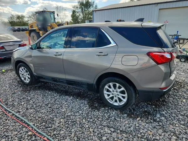 3GNAXJEV8JS643711 2018 CHEVROLET EQUINOX - Image 2