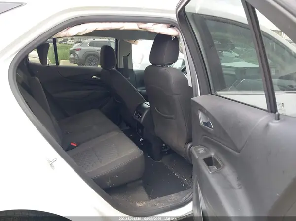 3GNAXJEV8JS645782 2018 CHEVROLET EQUINOX - Image 8