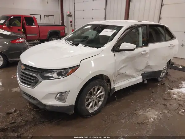 3GNAXJEV8KS630958 2019 CHEVROLET EQUINOX - Image 2