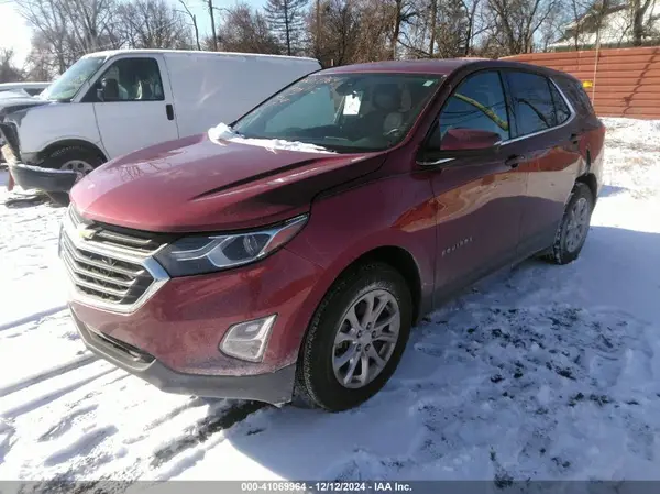 3GNAXJEV8KS647243 2019 CHEVROLET EQUINOX - Image 2