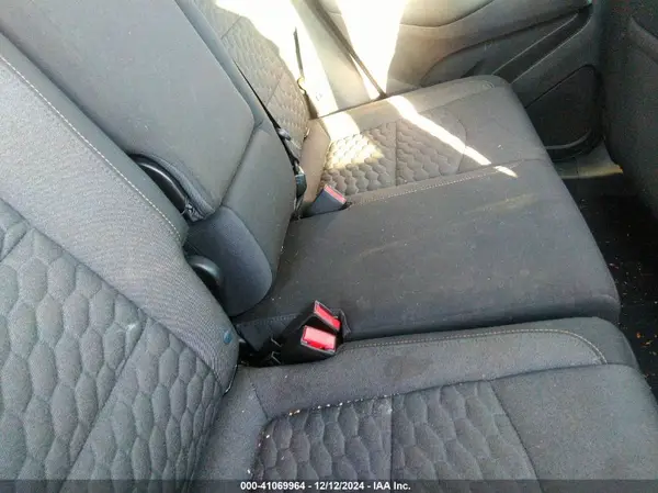 3GNAXJEV8KS647243 2019 CHEVROLET EQUINOX - Image 8
