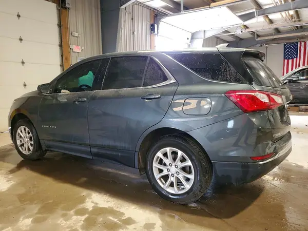 3GNAXJEV8LS554868 2020 CHEVROLET EQUINOX - Image 2