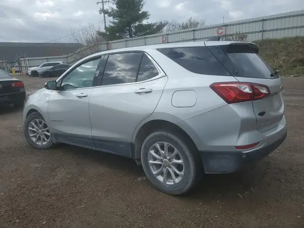 3GNAXJEV8LS717812 2020 CHEVROLET EQUINOX - Image 2