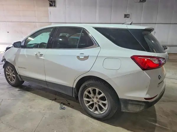 3GNAXJEV8LS735758 2020 CHEVROLET EQUINOX - Image 2