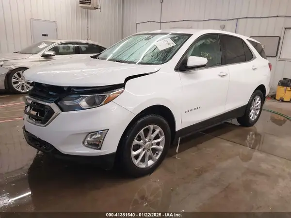 3GNAXJEV8LS738191 2020 CHEVROLET EQUINOX - Image 2