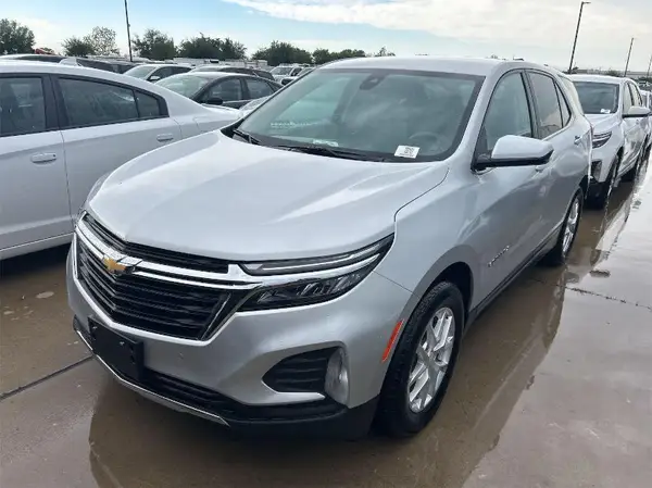 3GNAXJEV8NL134959 2022 CHEVROLET EQUINOX - Image 2