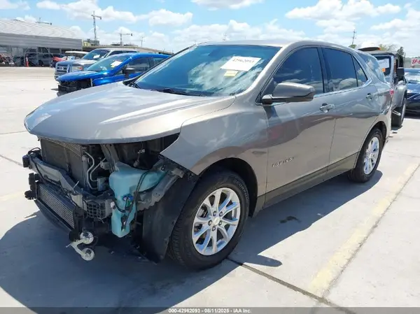 3GNAXJEV9JL104881 2018 CHEVROLET EQUINOX - Image 2