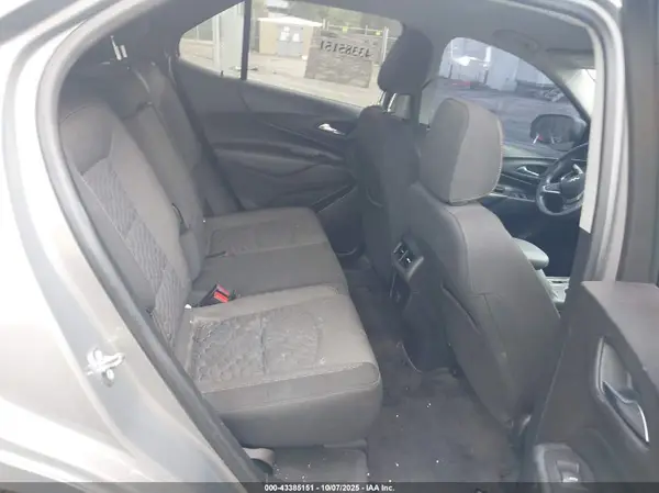 3GNAXJEV9JL123219 2018 CHEVROLET EQUINOX - Image 8
