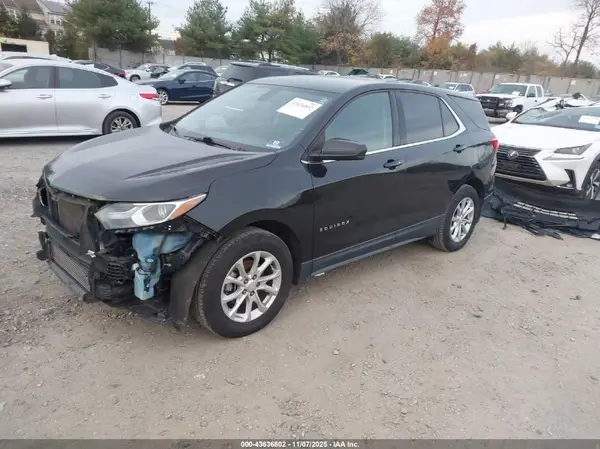 3GNAXJEV9JL126573 2018 CHEVROLET EQUINOX - Image 2