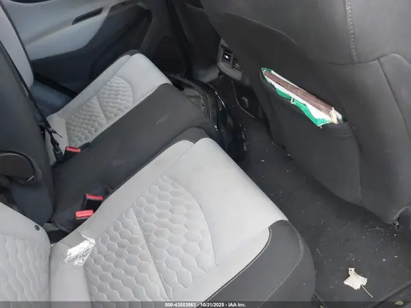 3GNAXJEV9JL176499 2018 CHEVROLET EQUINOX - Image 8