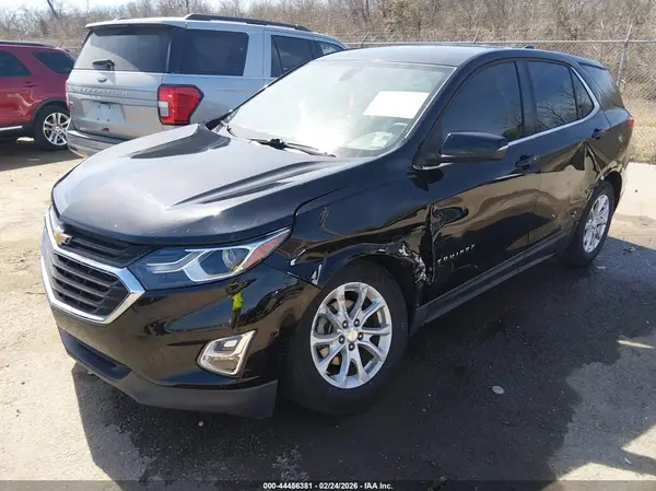 3GNAXJEV9JL409524 2018 CHEVROLET EQUINOX - Image 2