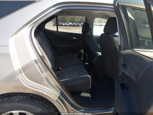 3GNAXJEV9JS502114 2018 CHEVROLET EQUINOX - Image 8