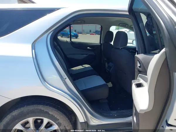 3GNAXJEV9JS534092 2018 CHEVROLET EQUINOX - Image 8