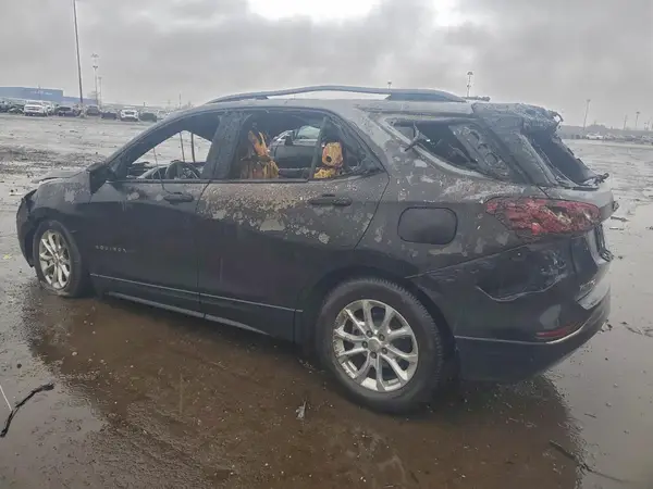 3GNAXJEV9JS538725 2018 CHEVROLET EQUINOX - Image 2