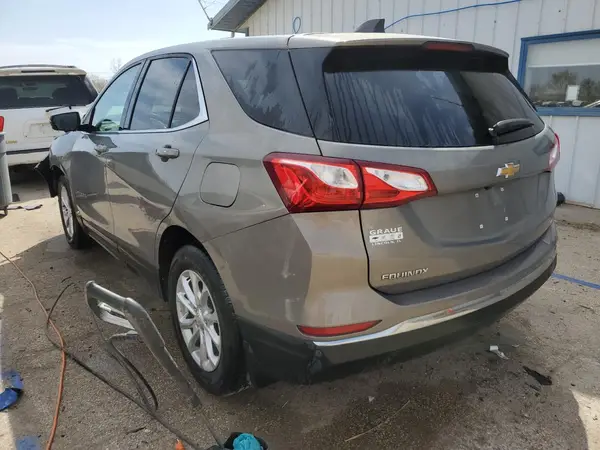 3GNAXJEV9JS556464 2018 CHEVROLET EQUINOX - Image 2