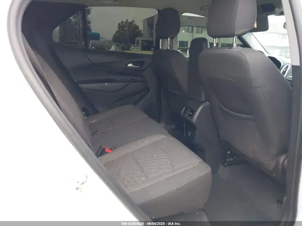 3GNAXJEV9JS574186 2018 CHEVROLET EQUINOX - Image 8