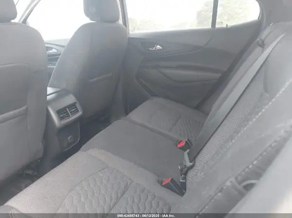 3GNAXJEV9JS591330 2018 CHEVROLET EQUINOX - Image 8