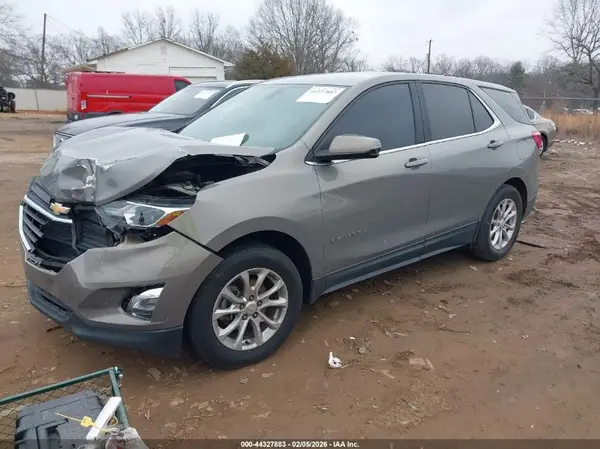 3GNAXJEV9JS615884 2018 CHEVROLET EQUINOX - Image 2
