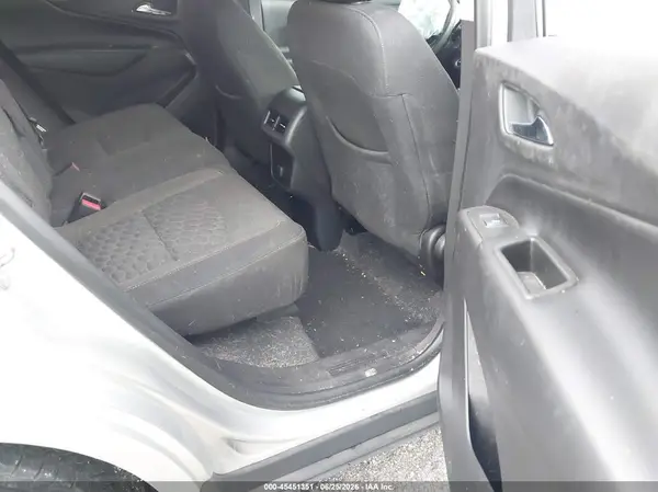 3GNAXJEV9JS626299 2018 CHEVROLET EQUINOX - Image 8