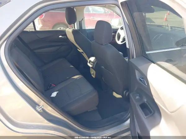 3GNAXJEV9JS646987 2018 CHEVROLET EQUINOX - Image 8