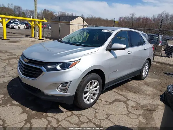 3GNAXJEV9KS647123 2019 CHEVROLET EQUINOX - Image 2