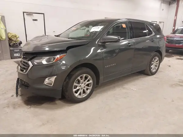 3GNAXJEV9LS515707 2020 CHEVROLET EQUINOX - Image 2