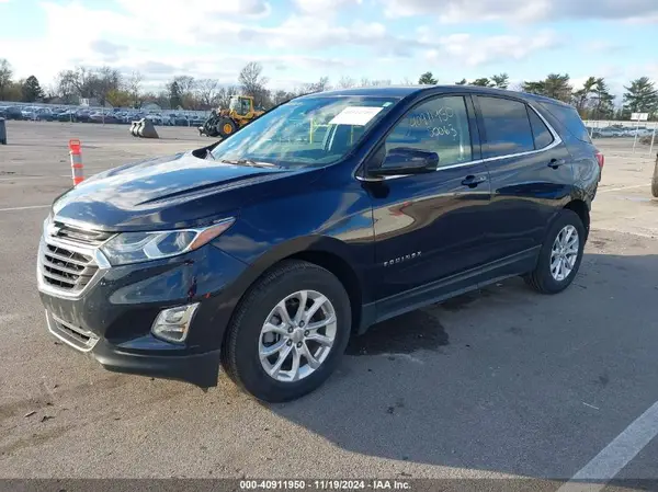 3GNAXJEV9LS530241 2020 CHEVROLET EQUINOX - Image 2