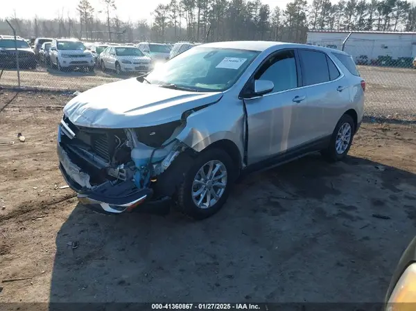 3GNAXJEV9LS542518 2020 CHEVROLET EQUINOX - Image 2