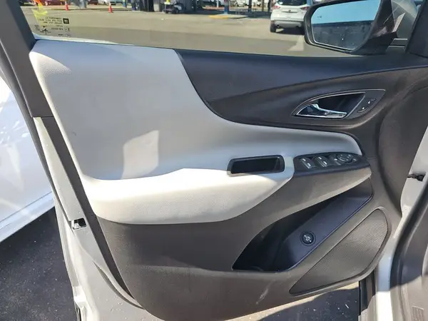 3GNAXJEV9MS121433 2021 CHEVROLET EQUINOX - Image 2