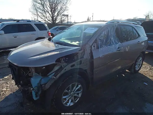 3GNAXJEVXJL105277 2018 CHEVROLET EQUINOX - Image 2