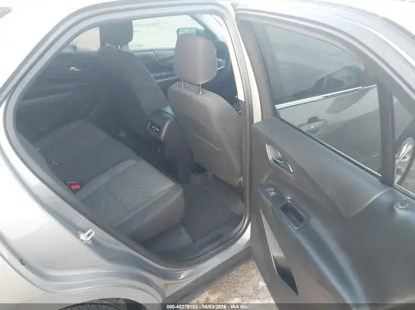 3GNAXJEVXJL116019 2018 CHEVROLET EQUINOX - Image 8